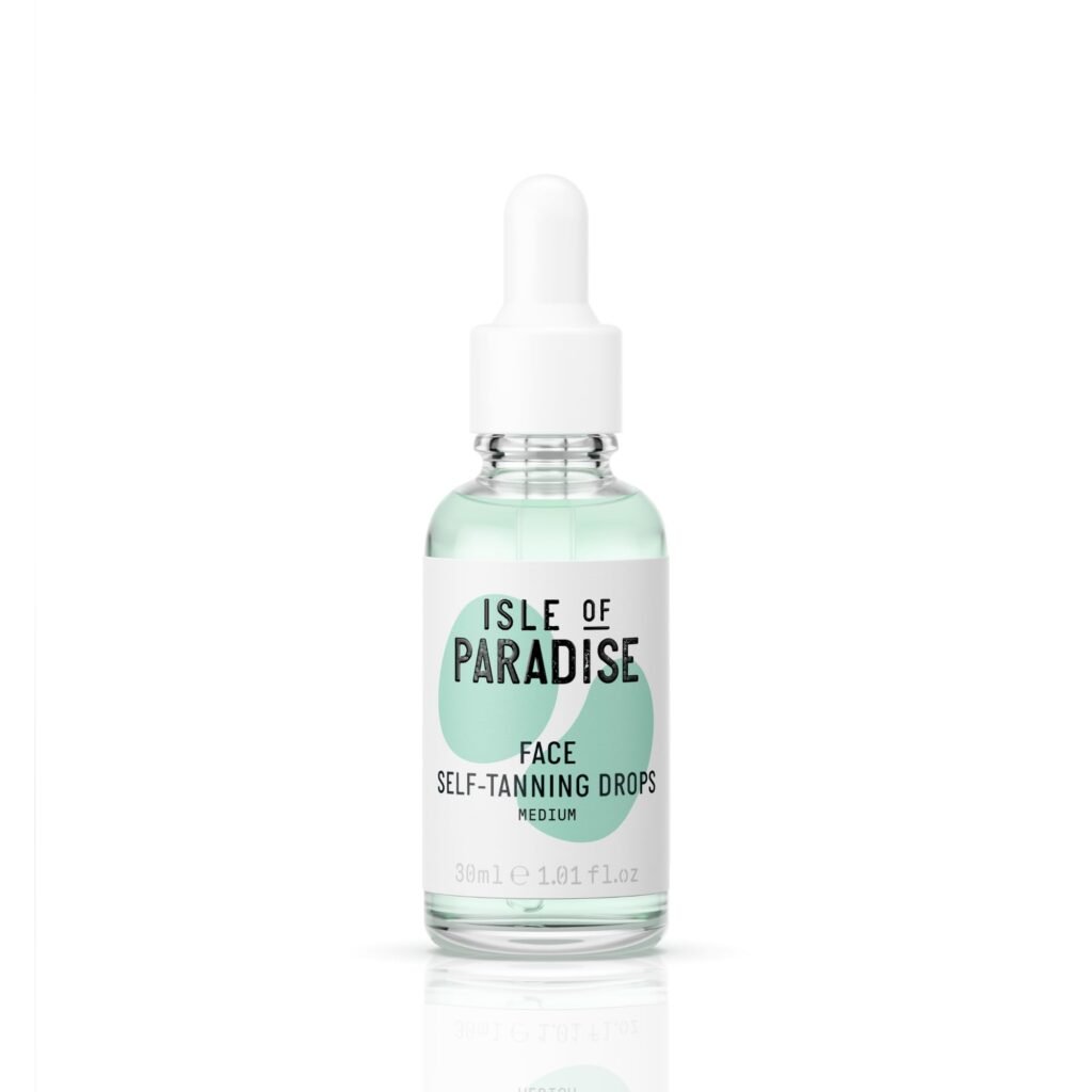 Self-tanning drops bottle mixed into moisturizer, shown as a gradual beginner method for controlled, buildable color.